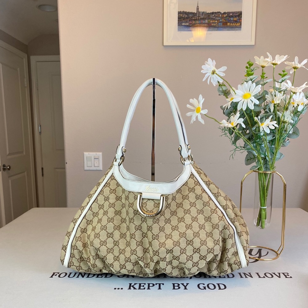 Gucci GG Logo Supreme Large Totes Handbag